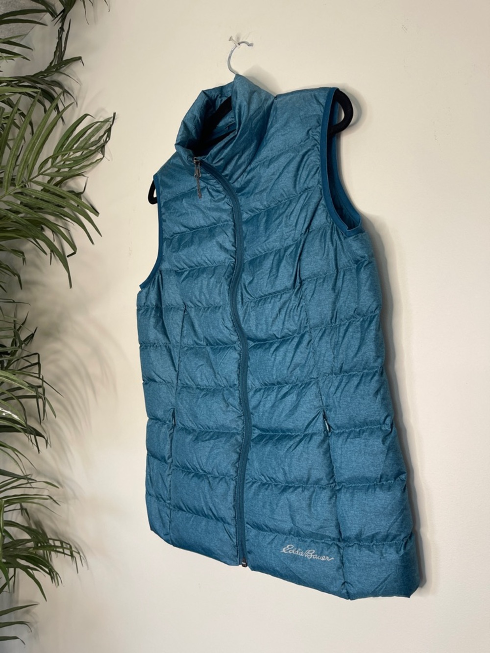 EDDIE BAUER | Down-fill Vest | Small | EUC